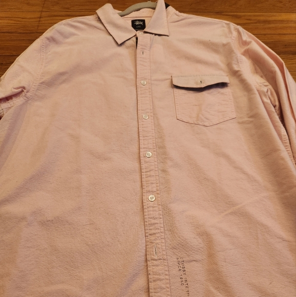 Stussy International Mens XL Button up Pink with Camo Flips. - Picture 2 of 6